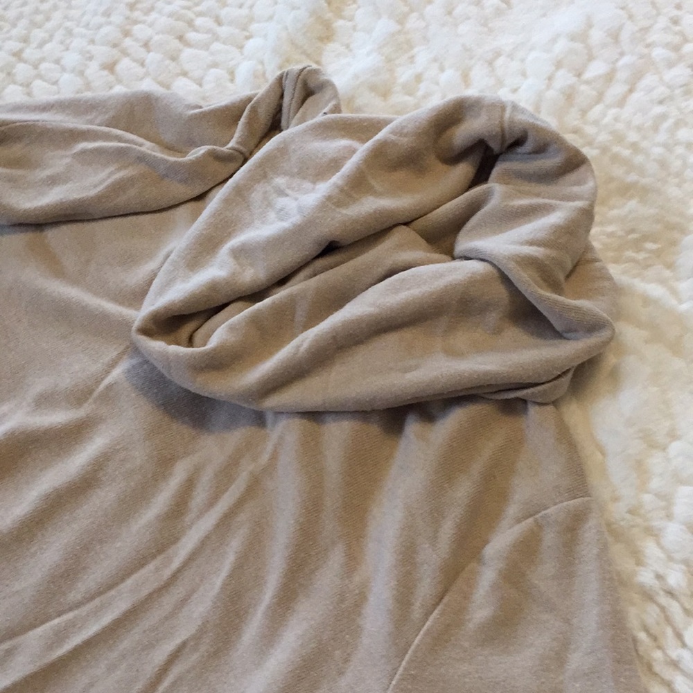 Lisa Rinna cowl neck tunic
